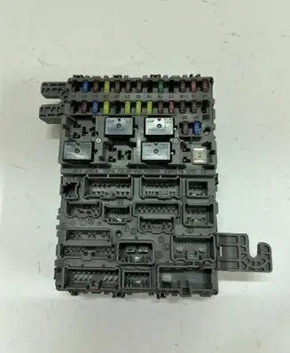 Honda FR-V Fuse module SJHG011