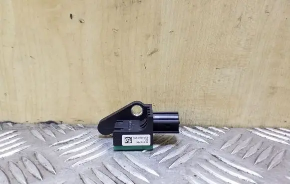 Volkswagen PASSAT B7 Airbag deployment crash/impact sensor 5N0959351B