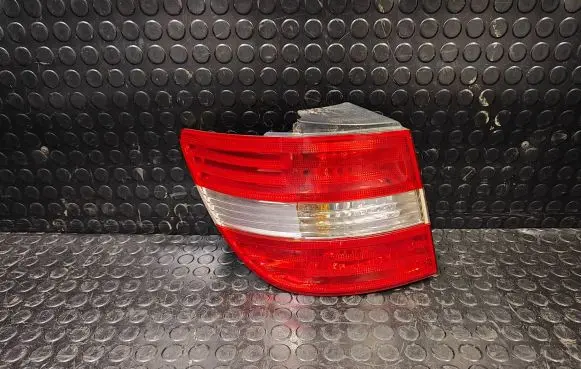 Mercedes-Benz B W245 Rear/tail lights