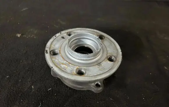 Mercedes-Benz GLE W167 Rear wheel ball bearing A1673560200