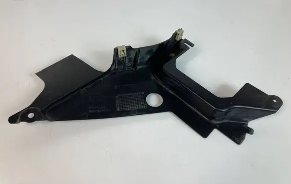BMW i4 Rear underbody cover/under tray 8738051
