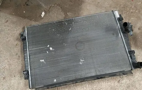 Volkswagen e-Golf Coolant radiator 5Q0121251EQ