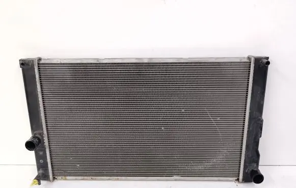 Toyota Prius+ (ZVW40) Coolant radiator