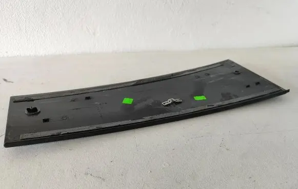Chrysler Pacifica Sliding door trim 68187817Ad