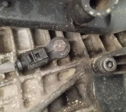 Volkswagen Tiguan Detonation knock sensor 
