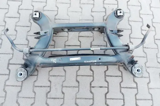 Mercedes-Benz C AMG W205 Rear axle beam A2053504533