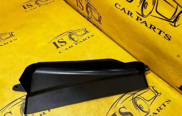 Chevrolet Camaro Wiper trim 84034643 84034643EPC