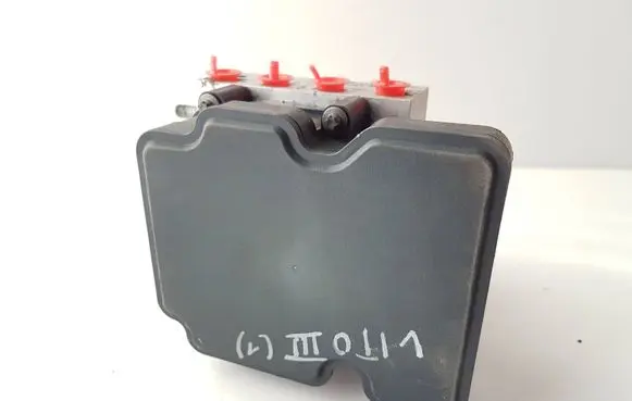 Mercedes-Benz V Class W447 ABS Pump A4479002102 ZGS001 269528