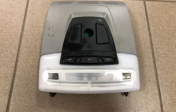 BMW X5 F15 Front seat light E1072166 9354365