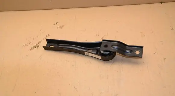 Volkswagen Golf VII Engine mounting bracket 5Q0199855N 8433