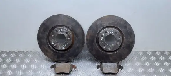 Peugeot RCZ Front brake disc
