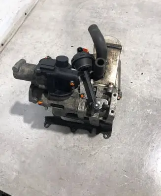 Volkswagen Phaeton EGR valve cooler 059131511G