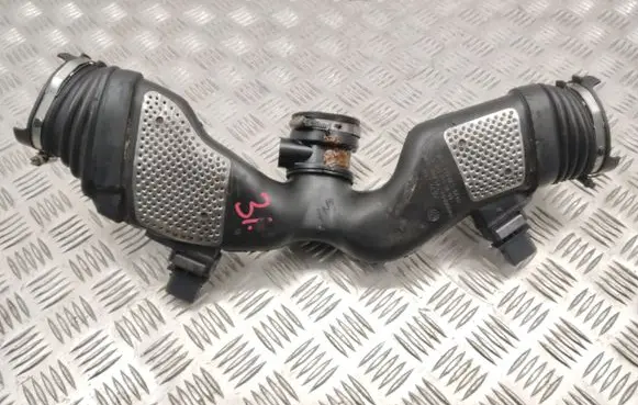 Mercedes-Benz R W251 Air intake duct part A6420943497