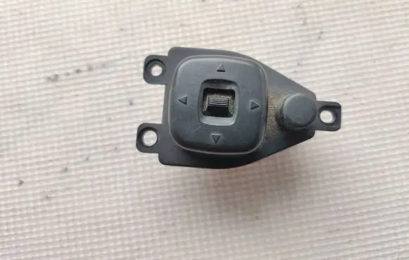 Mazda 2 Wing mirror switch b25d66600