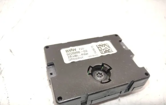 BMW 1 F20 F21 Aerial antenna filter 9226888 168319400