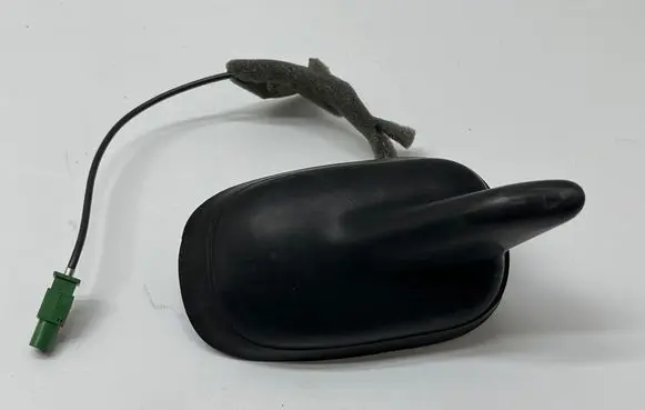 Volkswagen PASSAT B8 USA Aerial GPS antenna 3C0035507AK