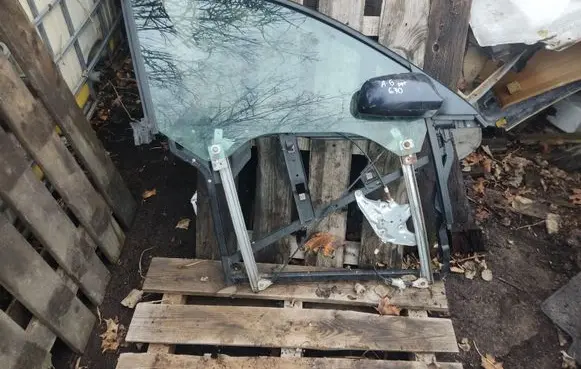 Audi A6 S6 C5 4B Front window lifting mechanism without motor 4B0837754D
