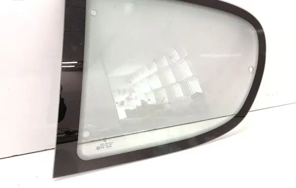 Peugeot 206 Rear side window 43R00048 DOT24 AS2