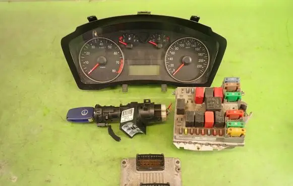 Fiat Stilo Engine ECU kit and lock set 