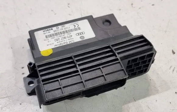 Audi A6 S6 C6 4F Hand brake control module 4F0907280