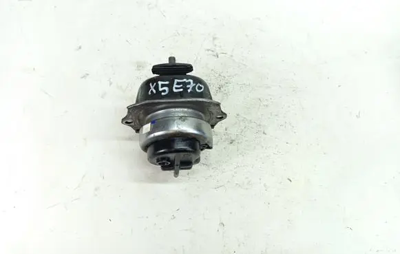 BMW X6 E71 Engine mount bracket P679541801