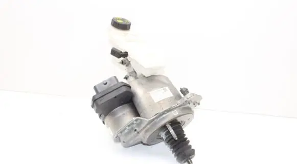 Volvo XC40 Brake booster 32334284