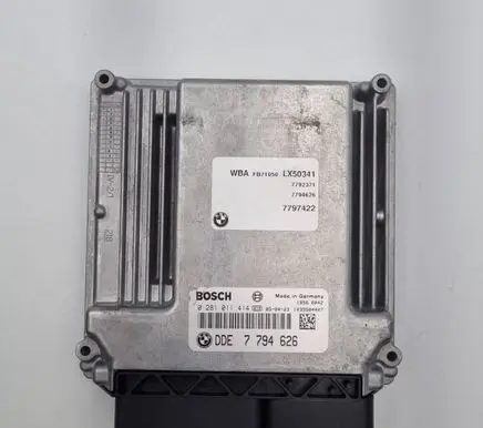 BMW X5 E53 Engine control unit/module 7797422 7794626 0281011414