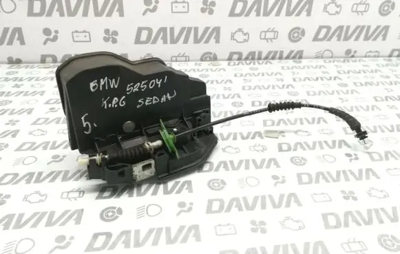 BMW 5 E60 E61 Rear door lock 7154629