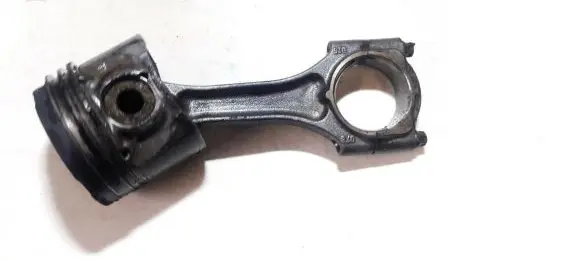 Opel Astra F Piston with connecting rod