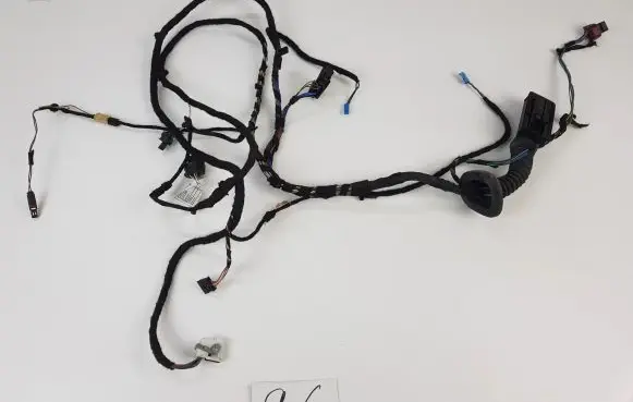Mini One - Cooper F56 F55 Front door wiring loom 6809458