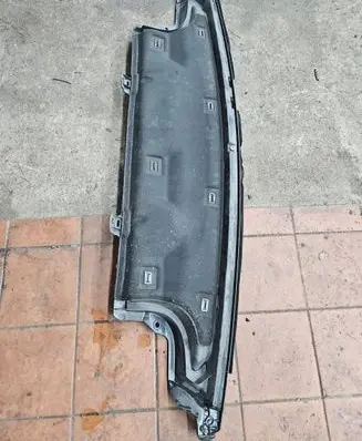 Citroen C4 II Picasso Wiper trim 9800236380