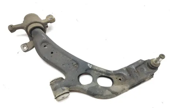BMW 2 F46 Front lower control arm/wishbone