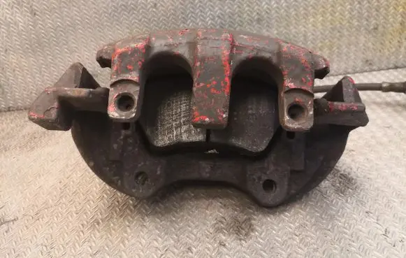 Mercedes-Benz R W251 Front brake caliper
