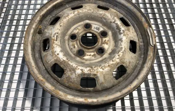 Volkswagen Transporter - Caravelle T4 R15 steel rim 