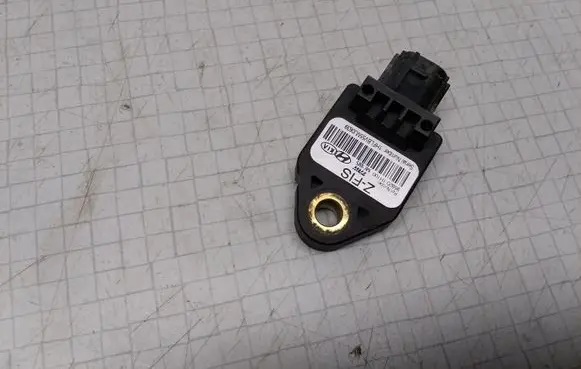 KIA Ceed Airbag deployment crash/impact sensor 959201H100