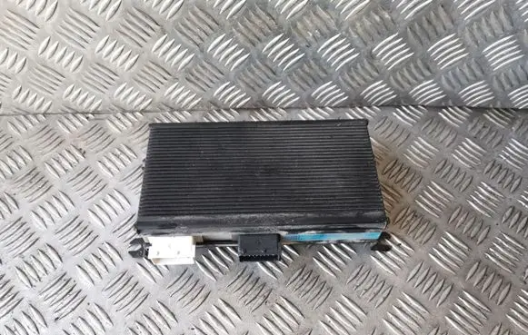 Peugeot 406 Sound amplifier 9637364180