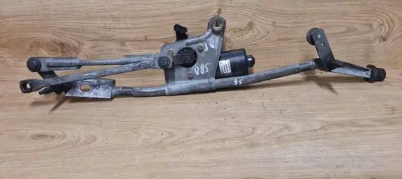 Volvo S80 Front wiper linkage and motor 8648347