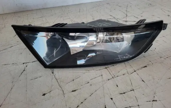 Skoda Fabia Mk3 (NJ) Front fog light