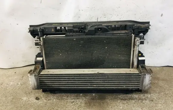 Peugeot 308 Radiator set 