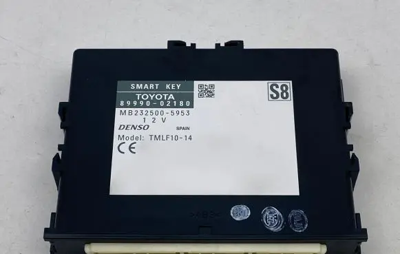 Toyota Auris E180 Parking PDC control unit/module 8999002180 TMLF1014 MB2325005953