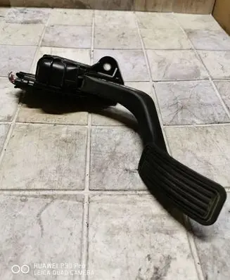 Mazda 6 Accelerator throttle pedal GK2A41600 1988003070