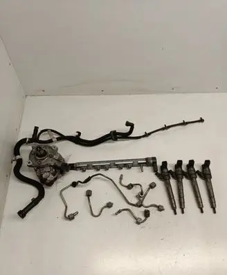 BMW 5 F10 F11 Fuel injection system set 0445110478 7810702 7810696