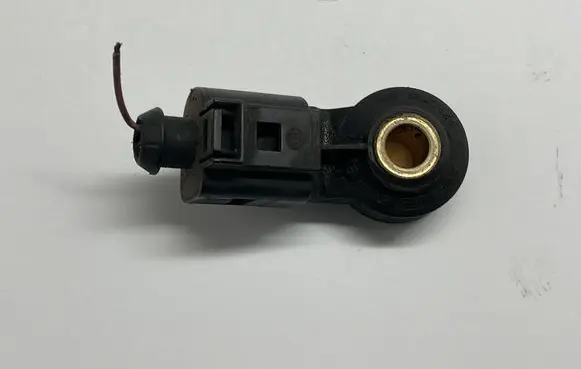 Audi A6 S6 C6 4F Detonation knock sensor 0261231146