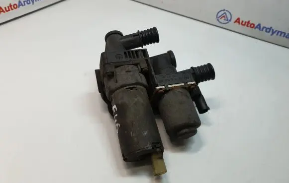 BMW 3 E46 Coolant heater control valve 8369807 64118369807