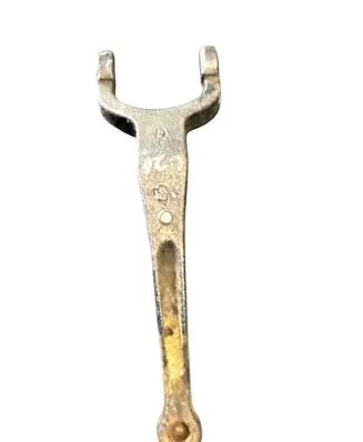 Mitsubishi L200 Clutch release arm fork MD703275 MD980930
