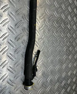 Citroen C4 Cactus Breather hose/pipe 9812135680
