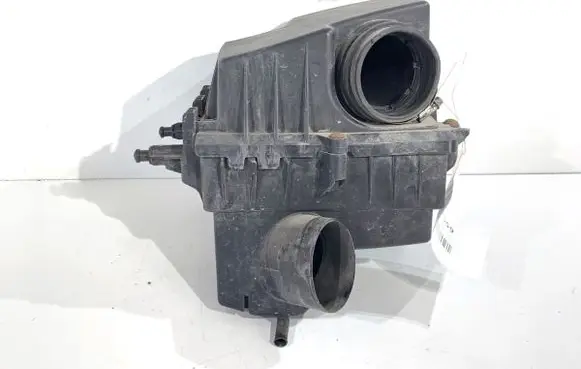 Opel Corsa D Air filter box 467582339