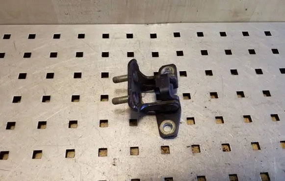 Mitsubishi Outlander Rear door upper hinge