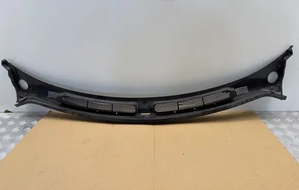 Wiper trim