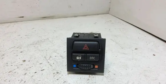 BMW 3 E90 E91 Hazard light switch 6945652 694565201 61316945652